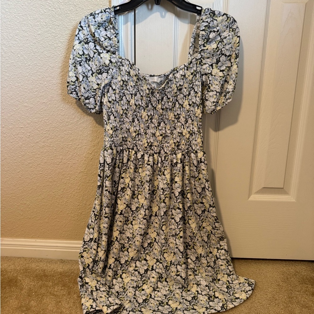 H&M Blue, Black, and White Smocked Puff Sleeve Mini Sundress